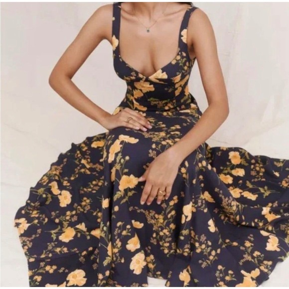 Reformation Lecce Maxi Dress Bernadette Floral | Size 2 | NWT Wedding Guest - Picture 7 of 11